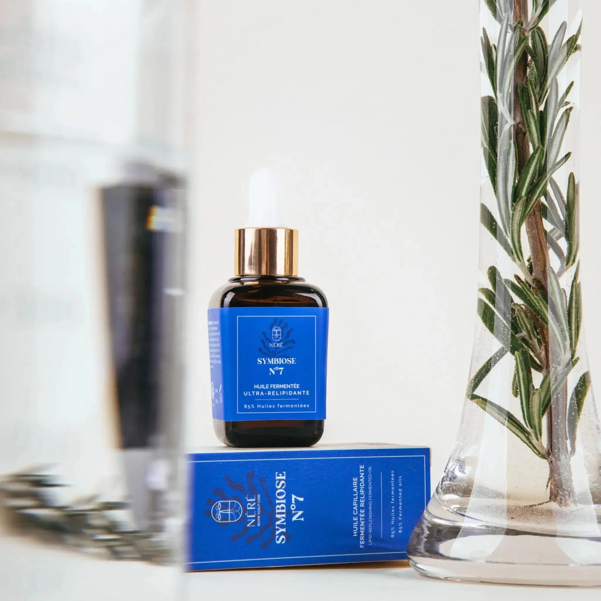 Huile-Capillaire-Fermentee-Nere-Biome-scalp-care